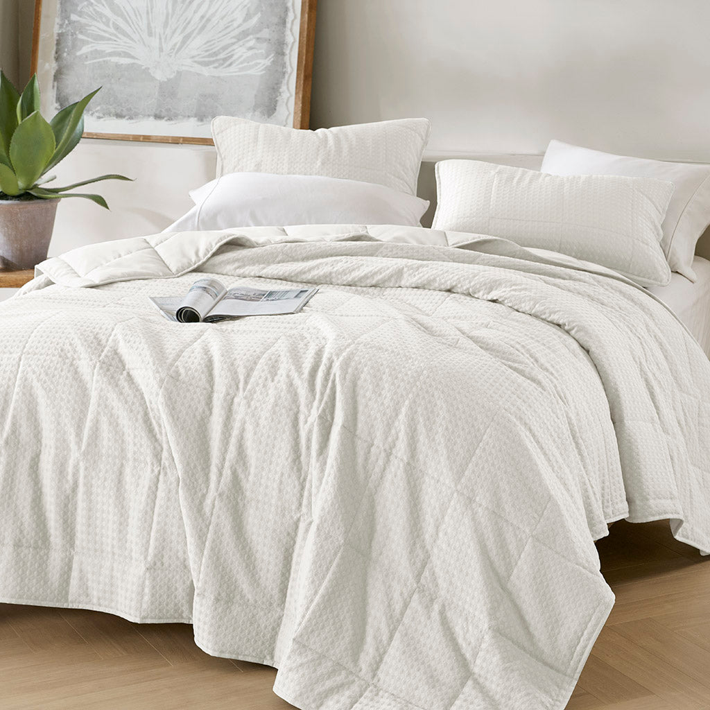 Comfort Spaces Waffle Weave Textured Quilt Set