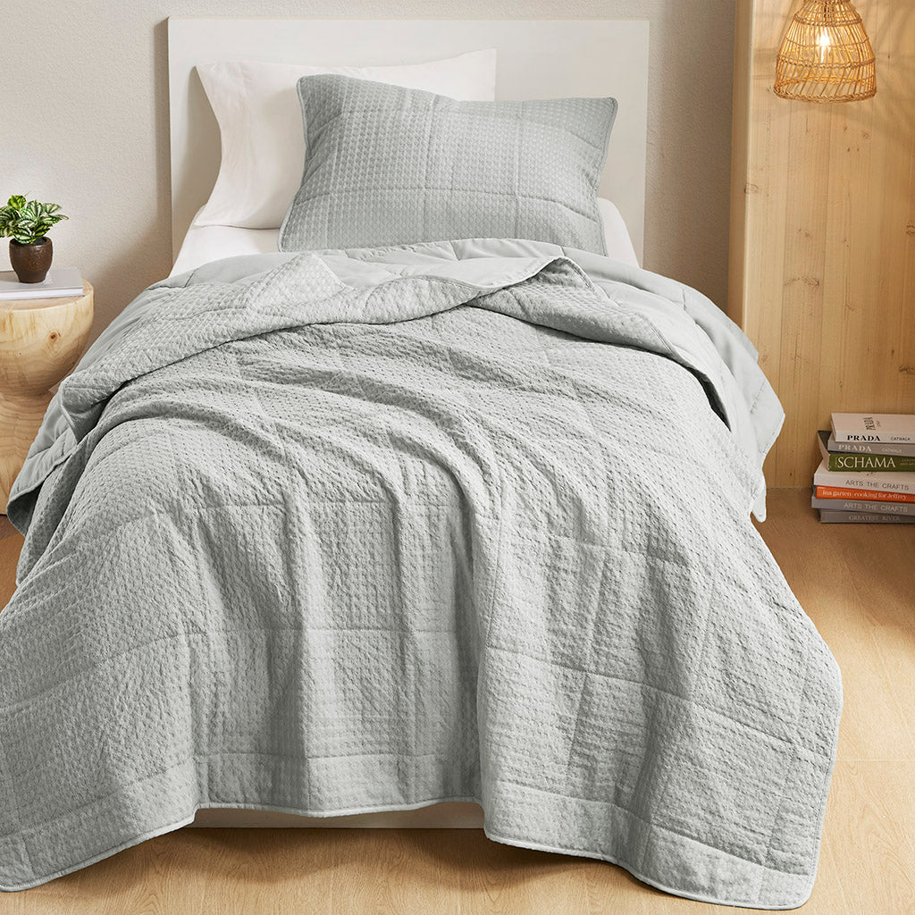 Comfort Spaces Waffle Weave Textured Quilt Set