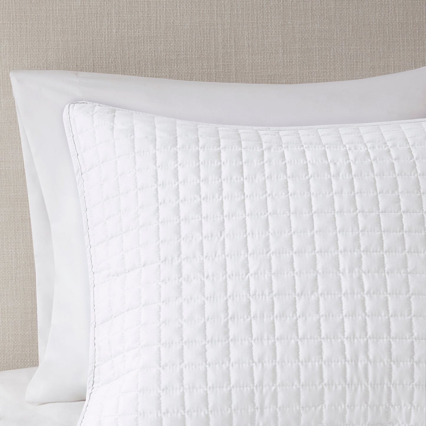510 Design 3 Piece Reversible Quilt Set
