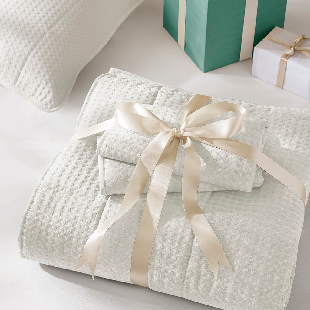 Comfort Spaces Waffle Weave Textured Quilt Set