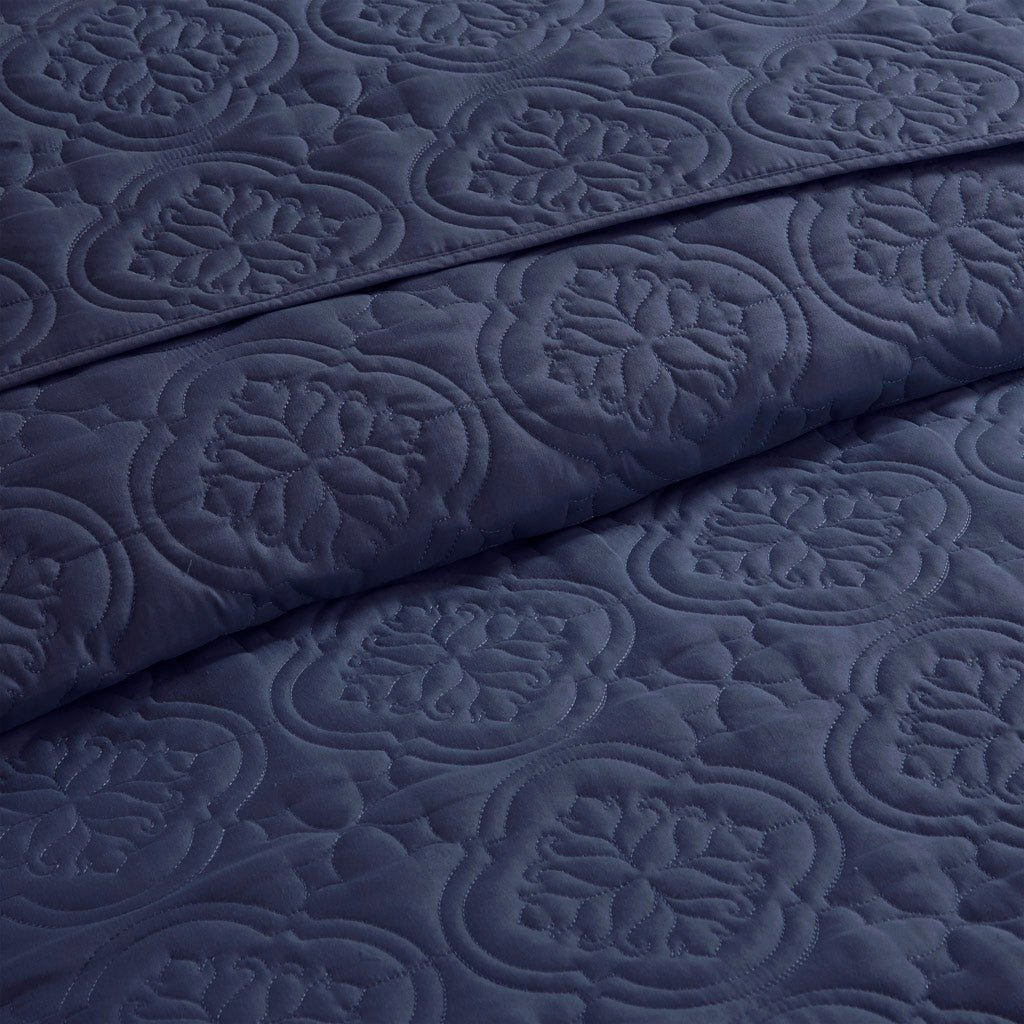 510 Design 3 Piece Reversible Bedspread Set