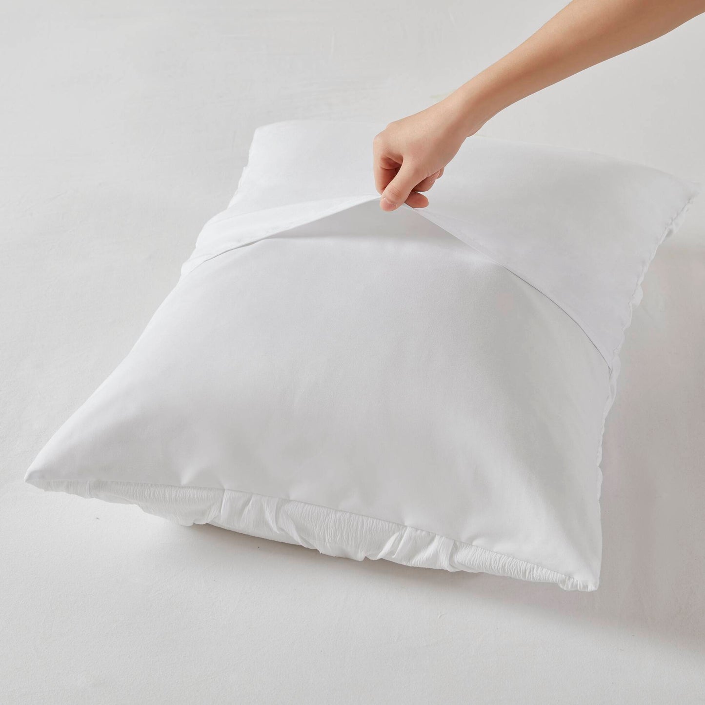 Bailey Diamond Pucker Woven Comforter Set