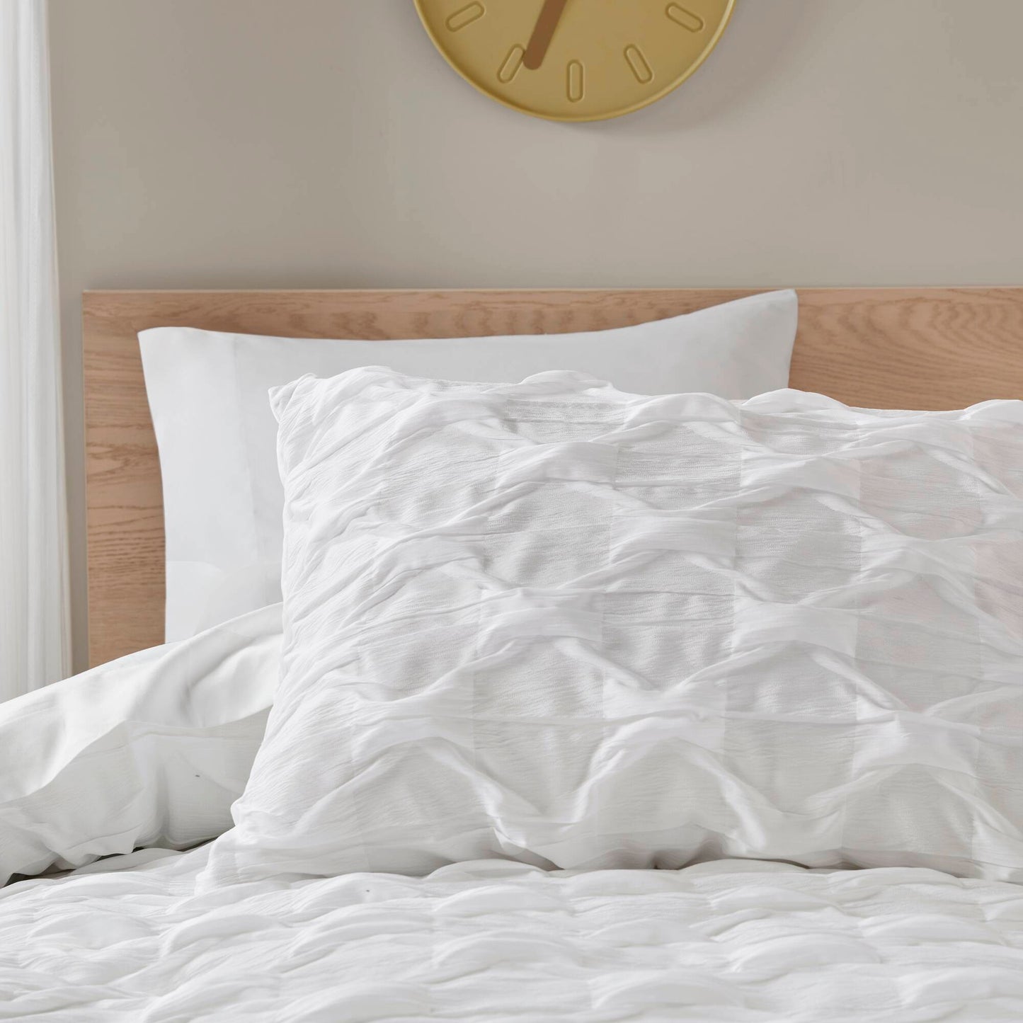 Bailey Diamond Pucker Woven Comforter Set