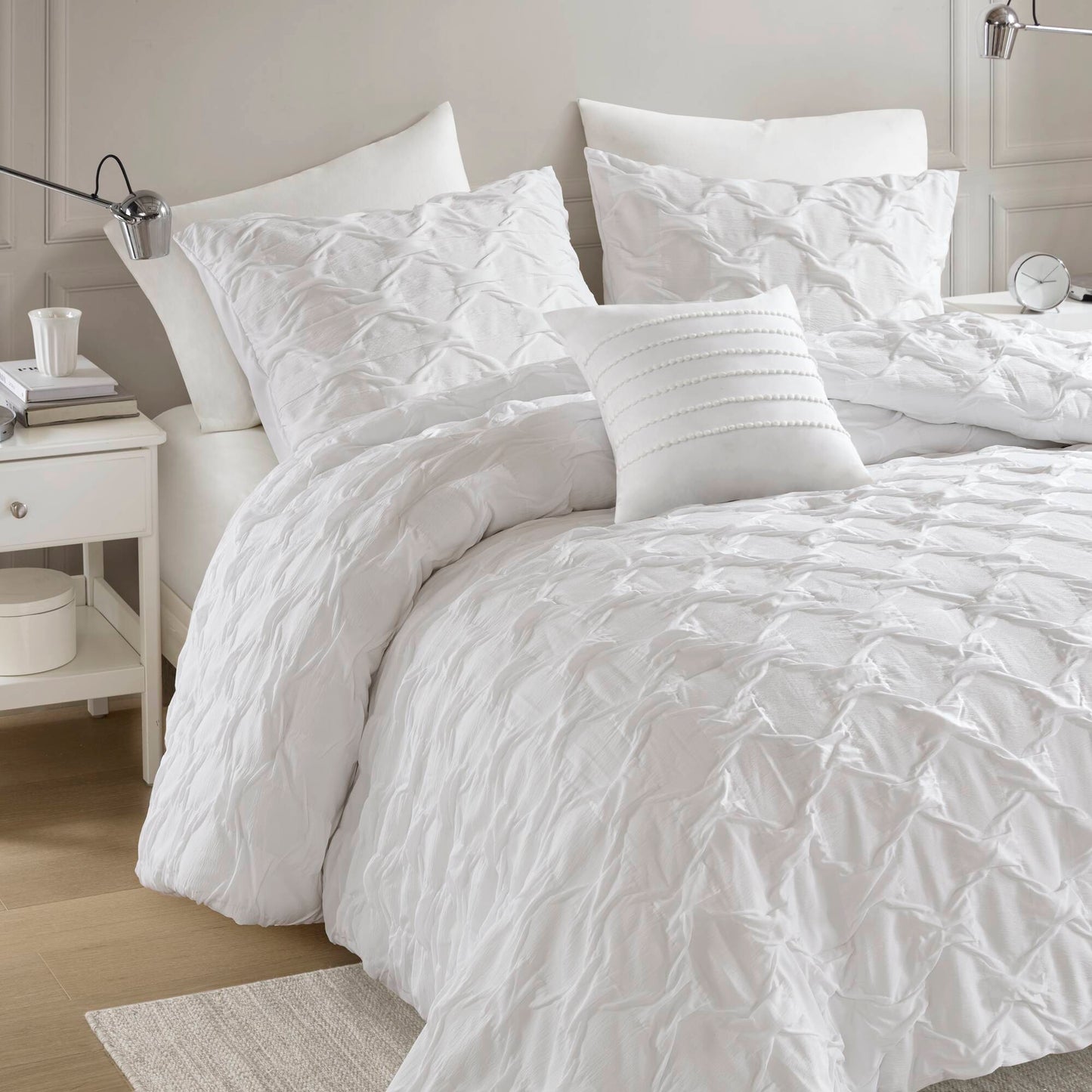 Bailey Diamond Pucker Woven Comforter Set