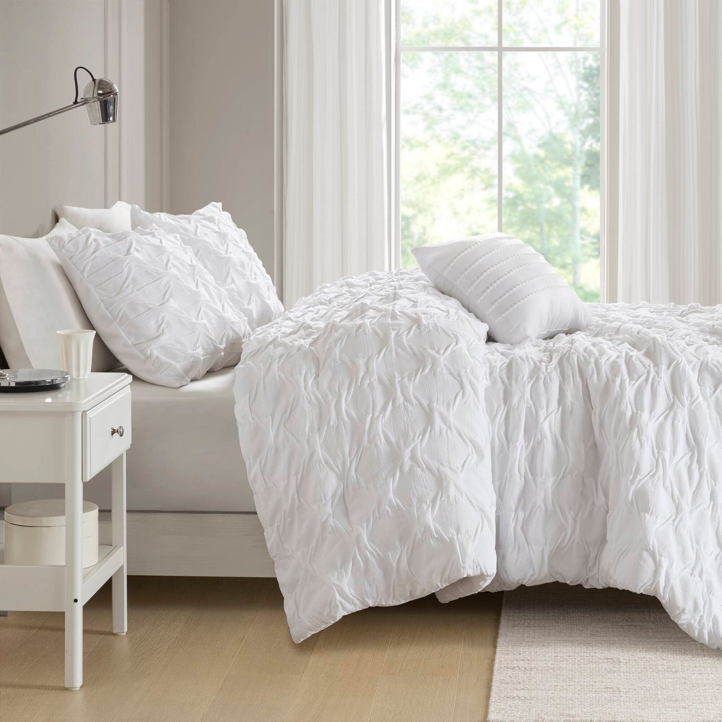 Bailey Diamond Pucker Woven Comforter Set