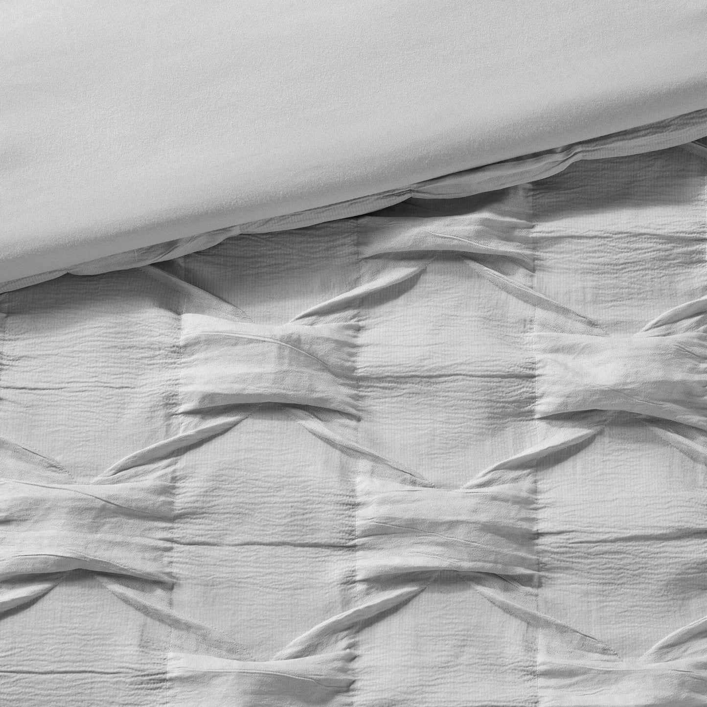 Bailey Diamond Pucker Woven Comforter Set