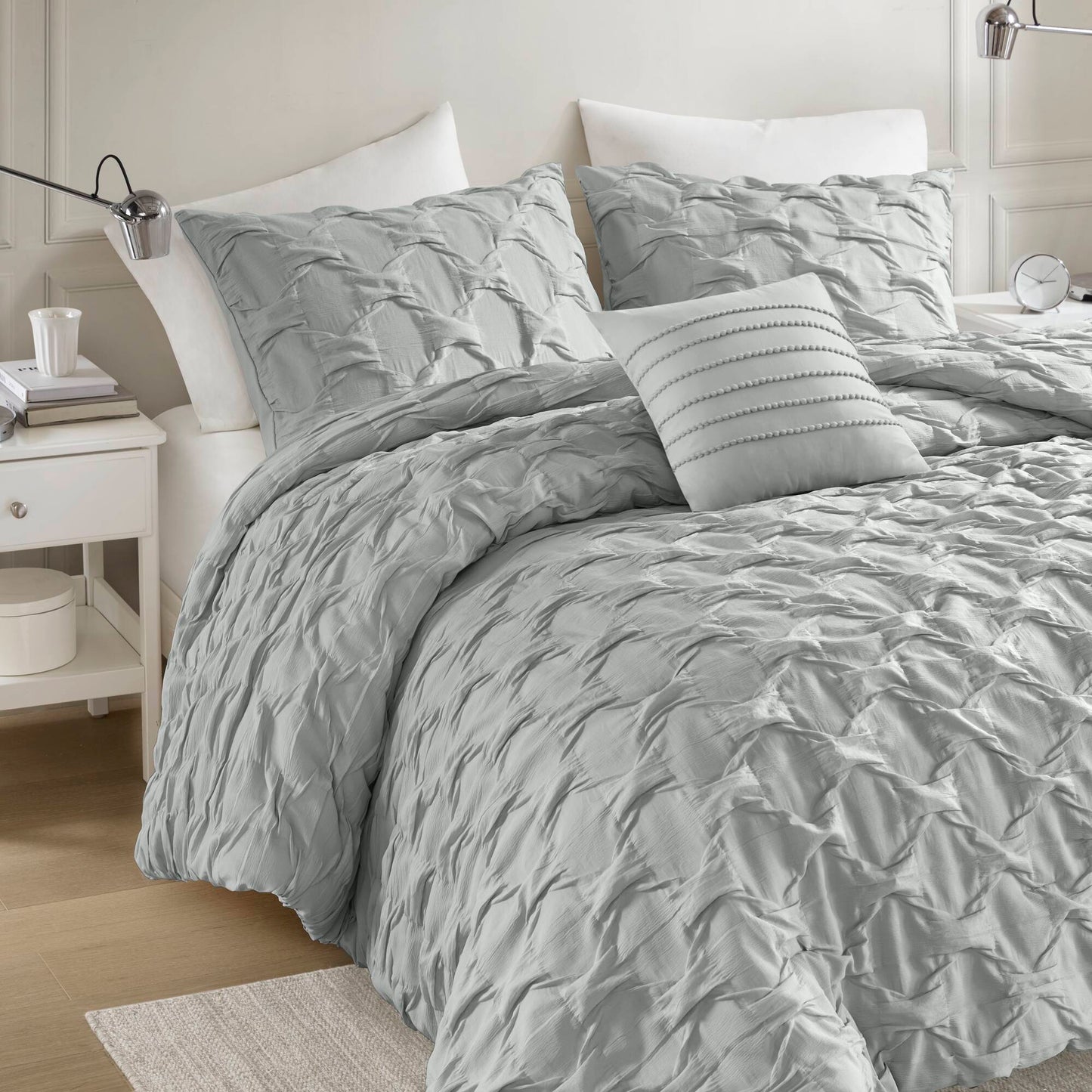 Bailey Diamond Pucker Woven Comforter Set