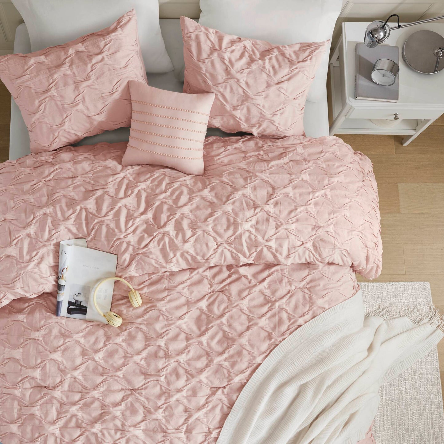 Bailey Diamond Pucker Woven Comforter Set