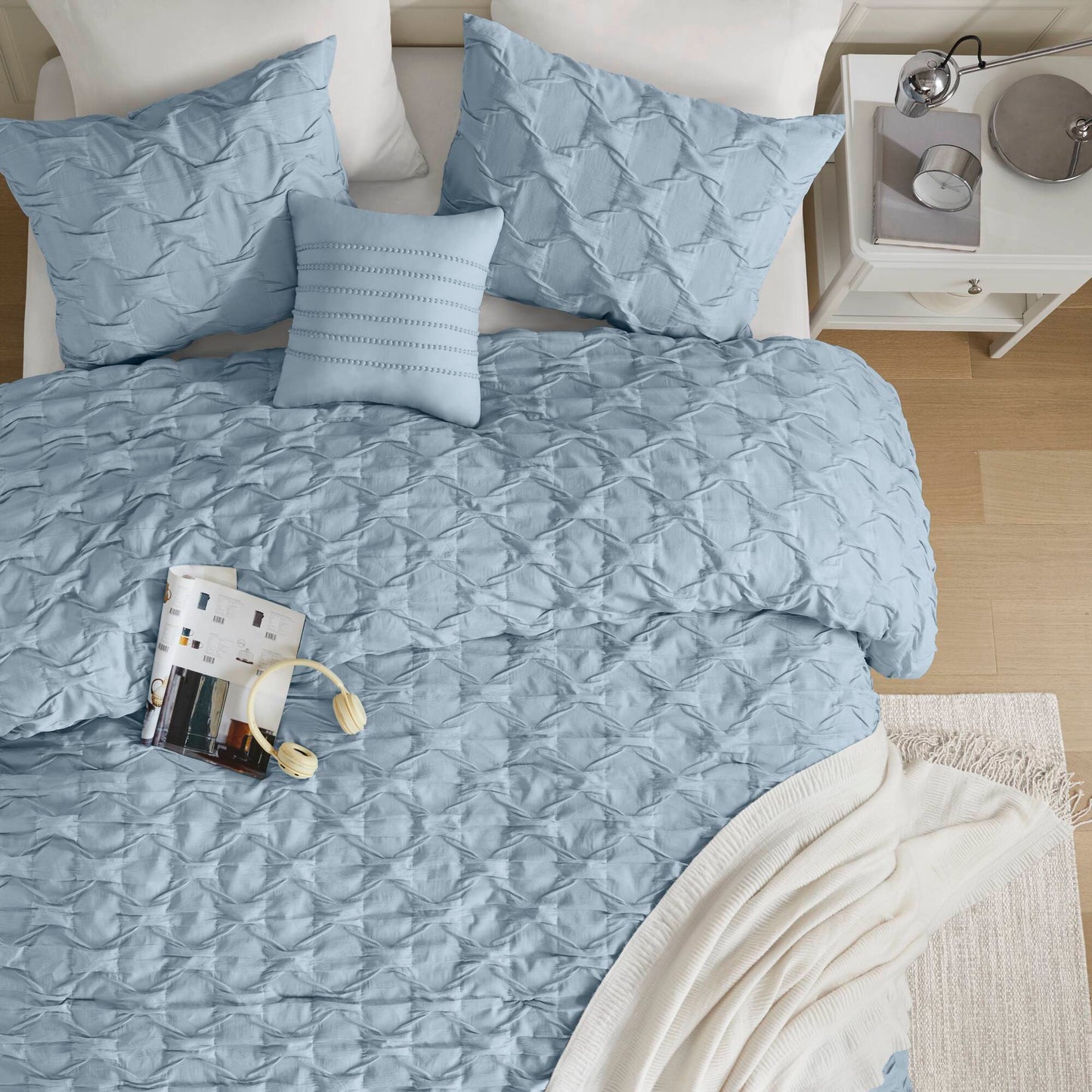 Bailey Diamond Pucker Woven Comforter Set