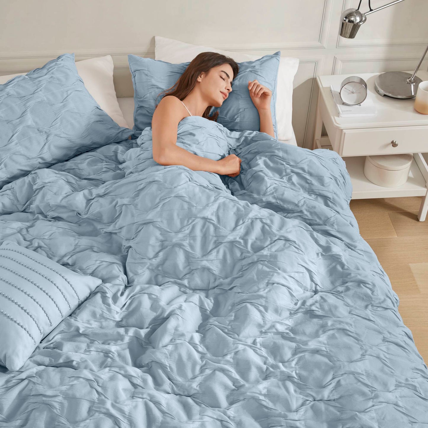 Bailey Diamond Pucker Woven Comforter Set