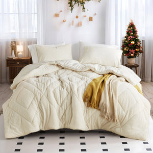 Kyla Double Diamond Quilted Teddy Comforter Set