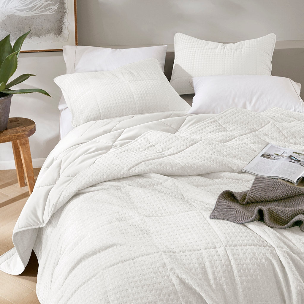 Comfort Spaces Waffle Weave Textured Quilt Set