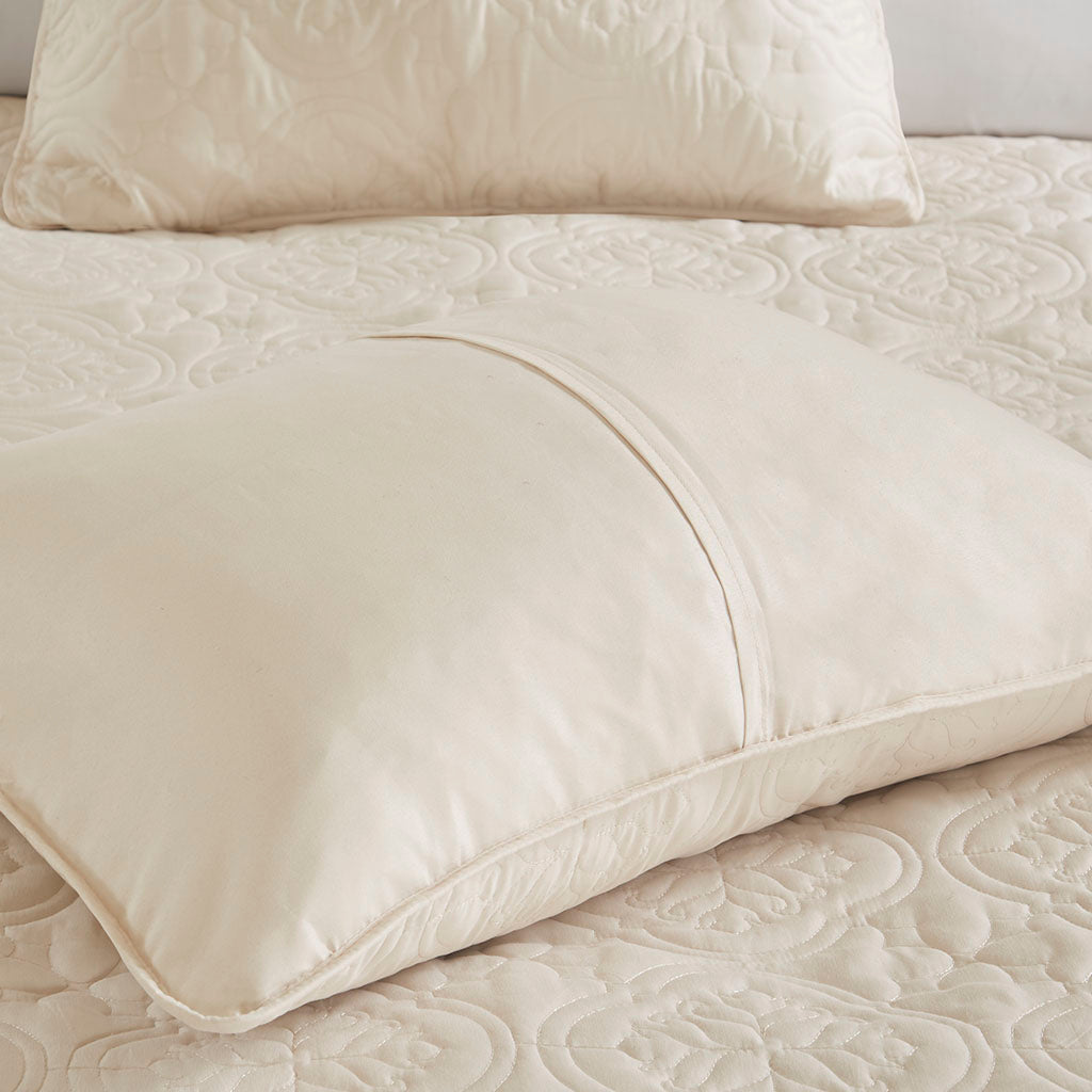 510 Design 3 Piece Reversible Bedspread Set