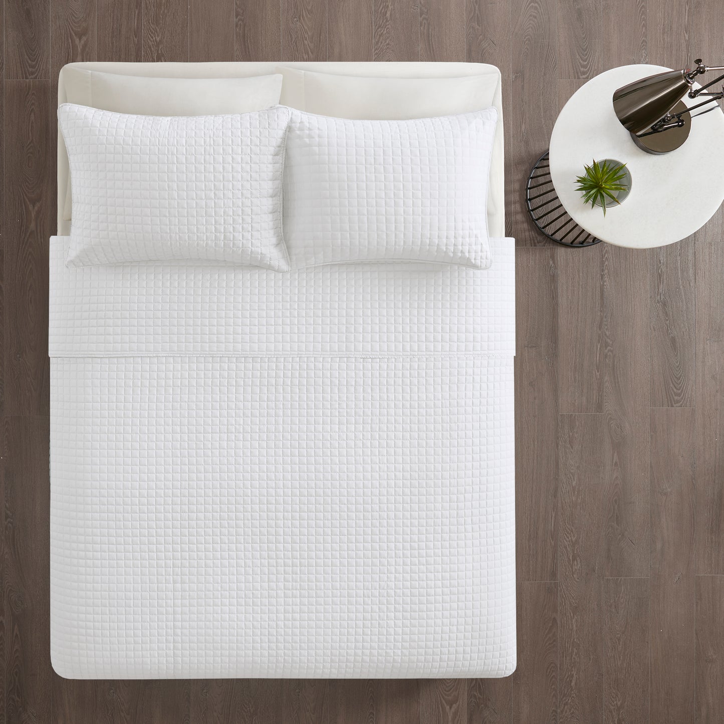 510 Design 3 Piece Reversible Quilt Set