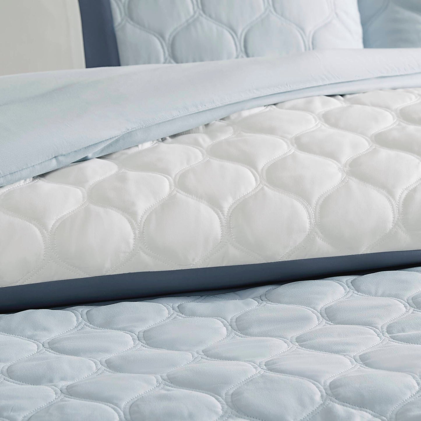 510 Design 8 Piece Comforter Set
