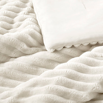 Intelligent Design Fluffy Ribbed Plush Comforter Set