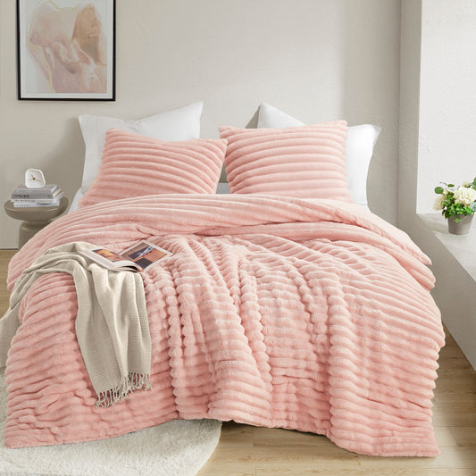 Intelligent Design Fluffy Ribbed Plush Comforter Set