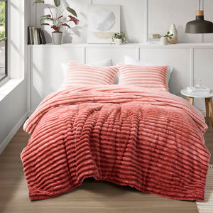 Avril Fluffy Ribbed Plush Comforter Set