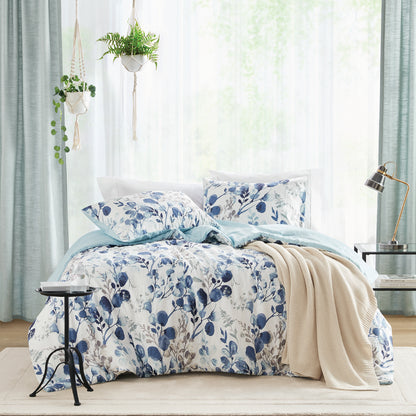 Comfort Spaces Reversible Floral Botanical Seersucker Comforter Set