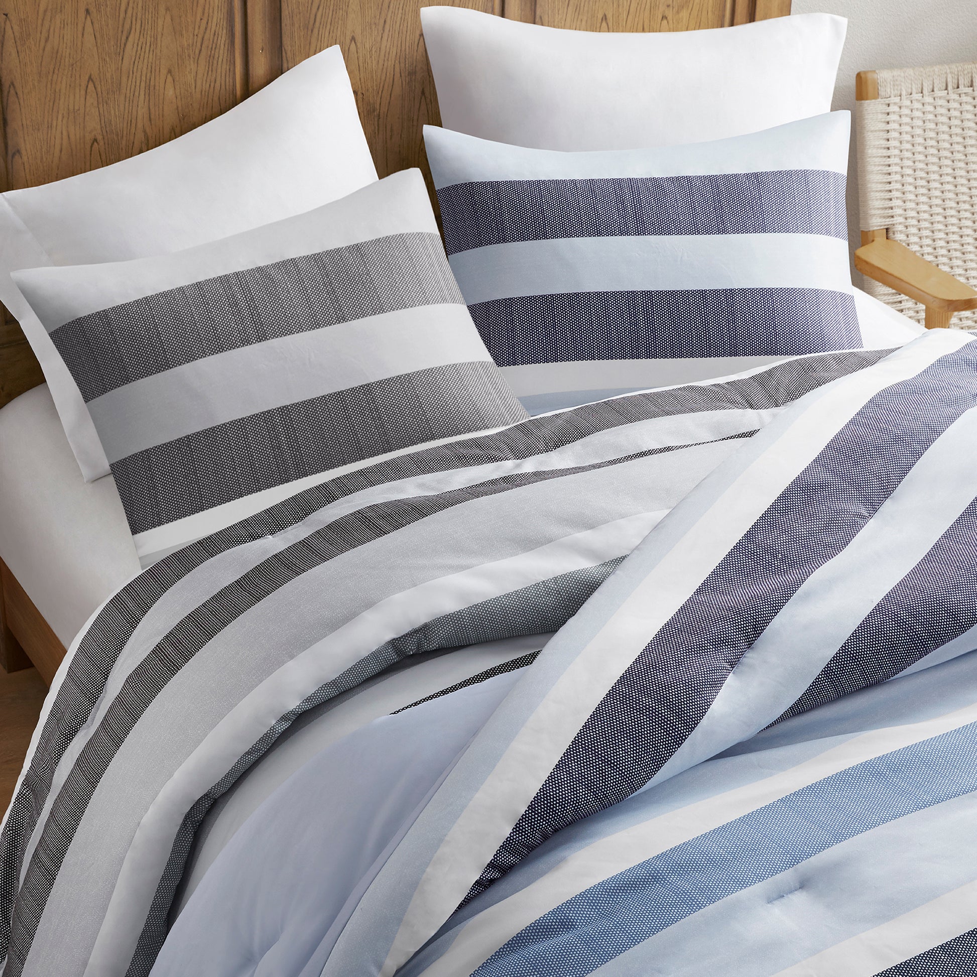 Comfort Spaces Stripe Textured Print Comforter Set