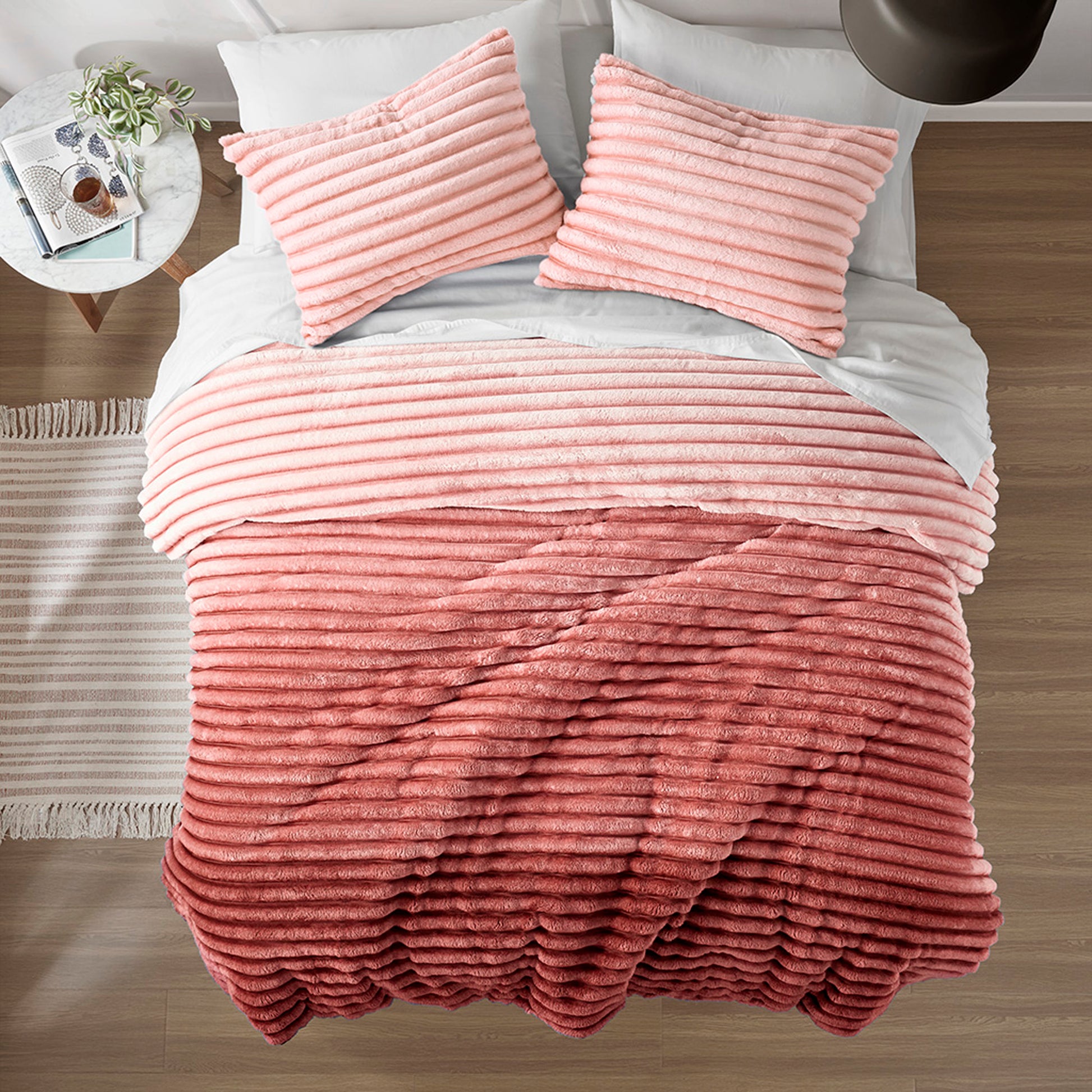 Intelligent Design Fluffy Ribbed Plush Comforter Set