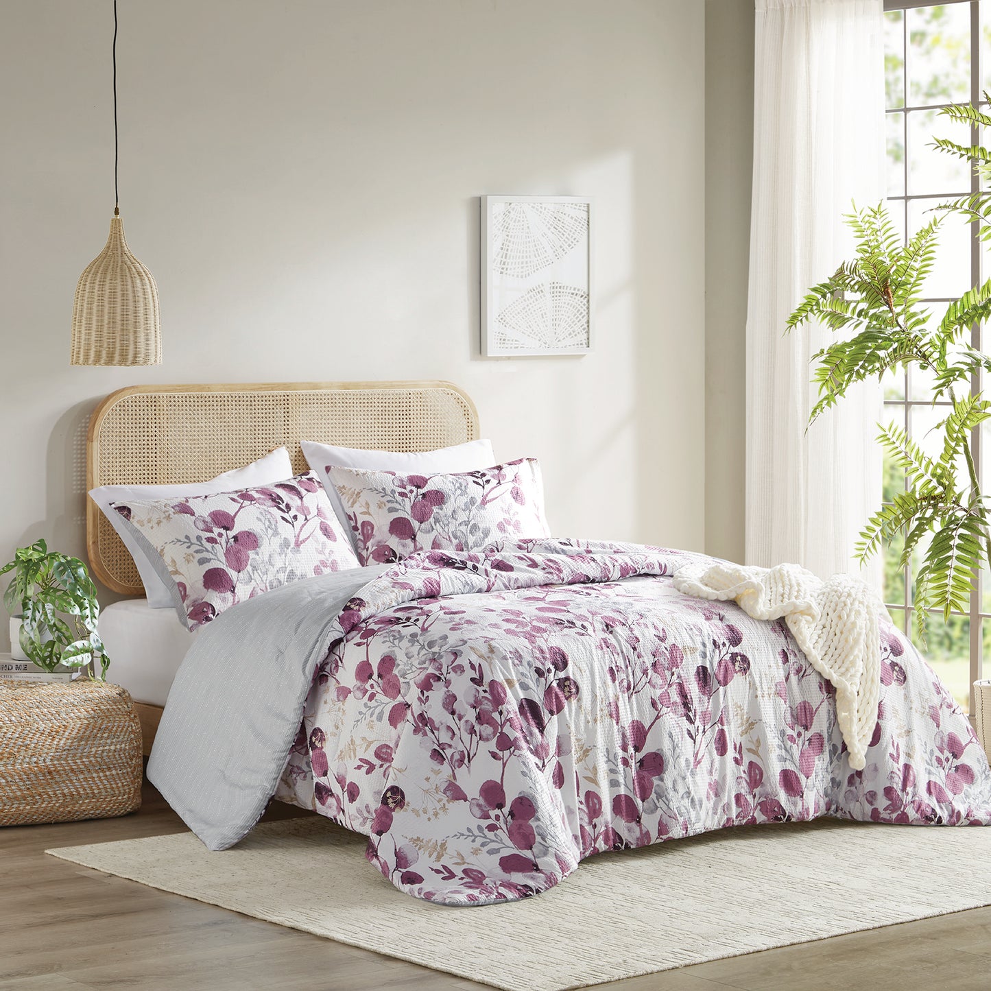 Comfort Spaces Reversible Floral Botanical Seersucker Comforter Set