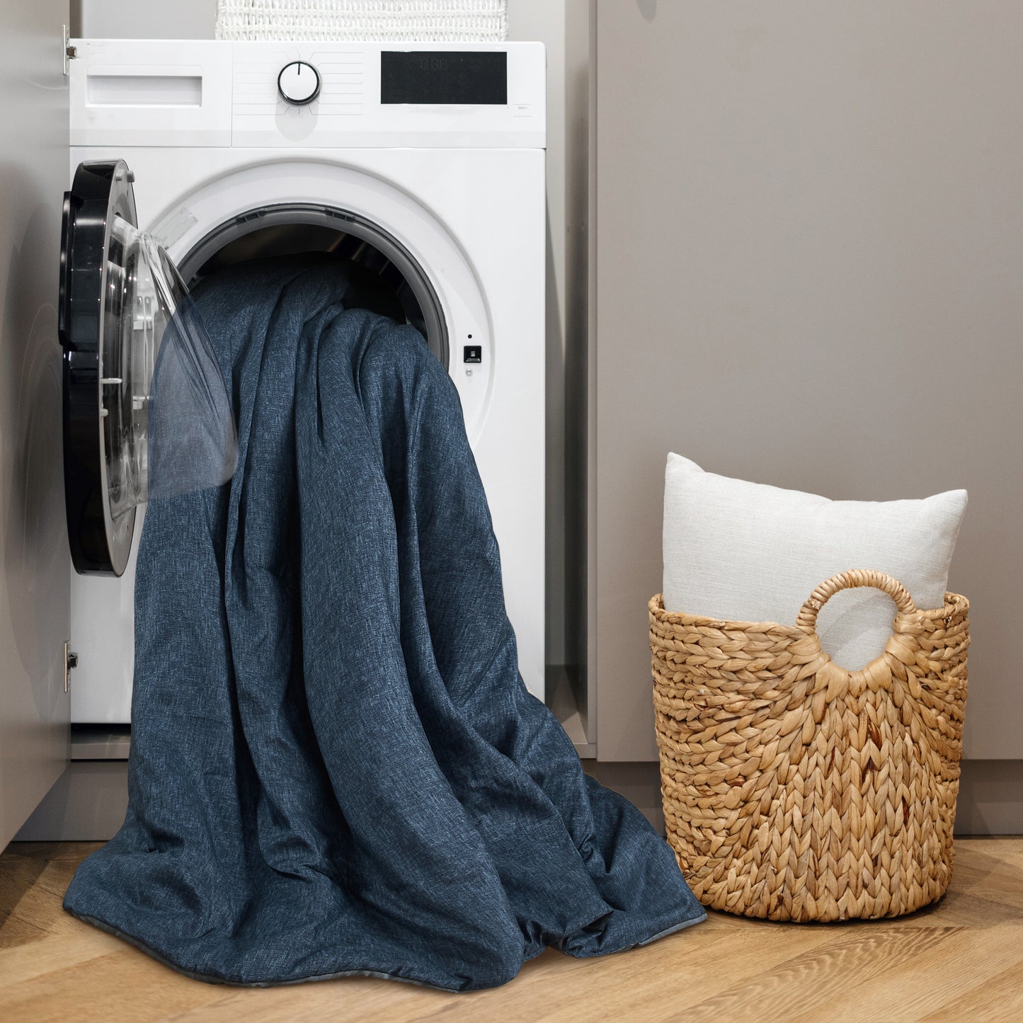Camden Chambray Print Solid Comforter Set