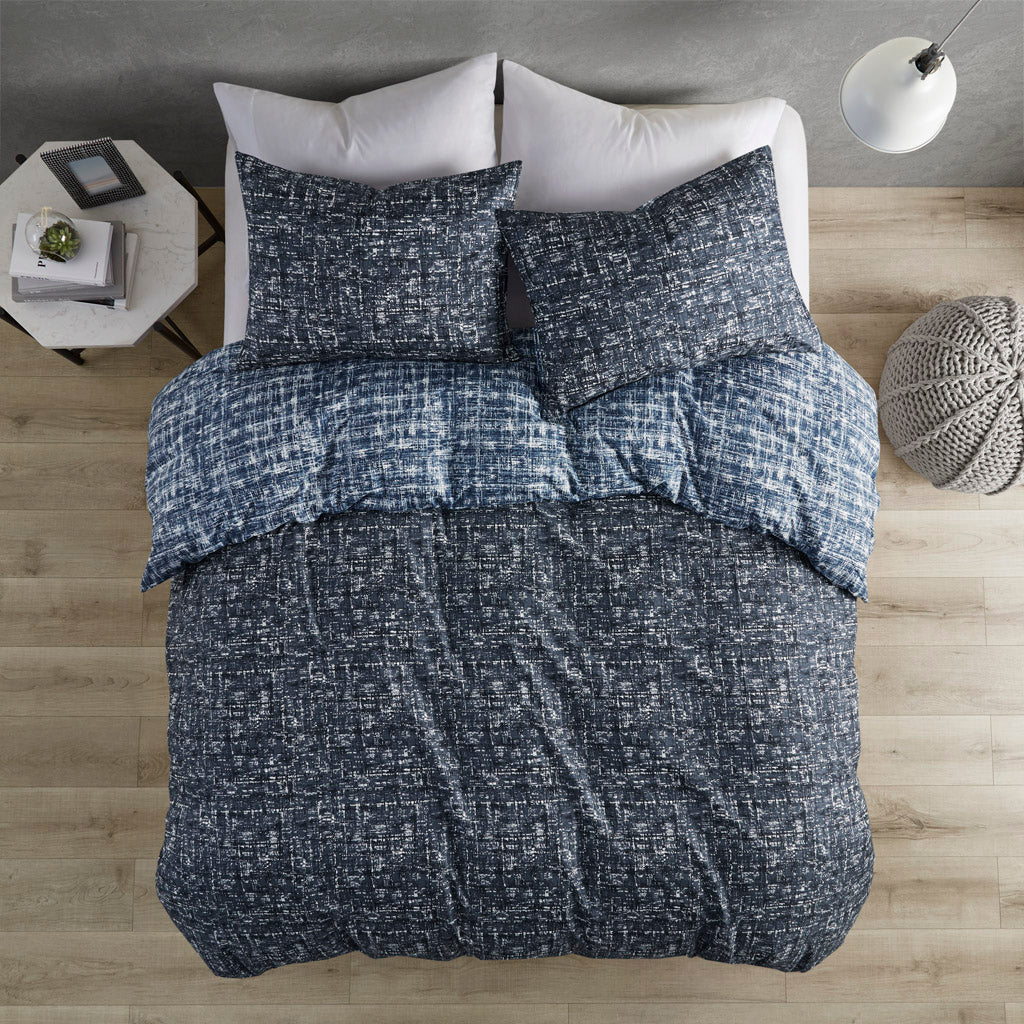 Maca Textured Print Reversible Comforter Set