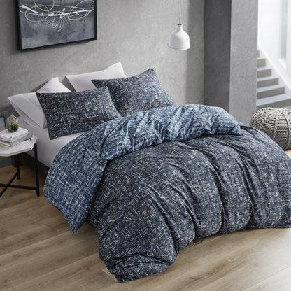 Maca Textured Print Reversible Comforter Set