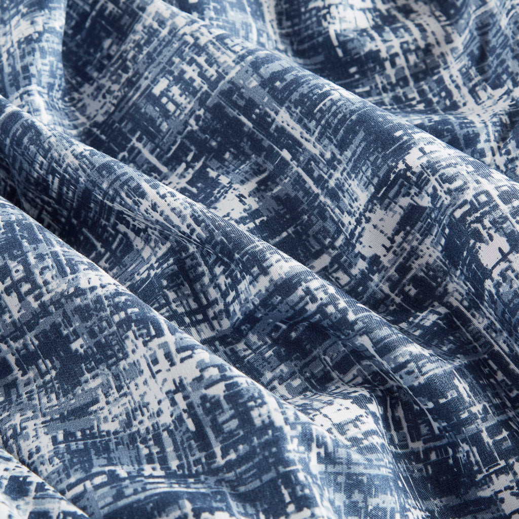 Maca Textured Print Reversible Comforter Set