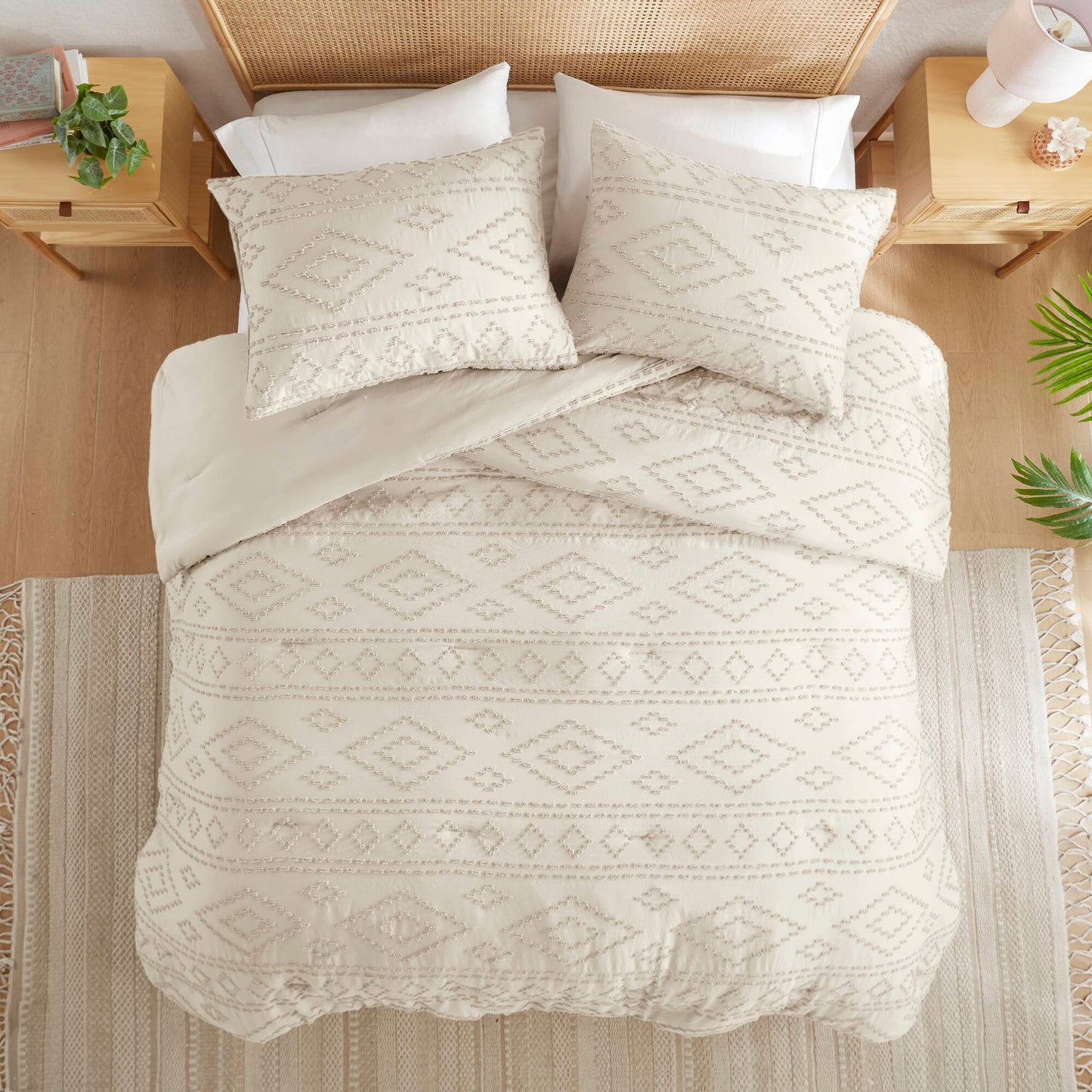 Gigi Comforter Mini Set