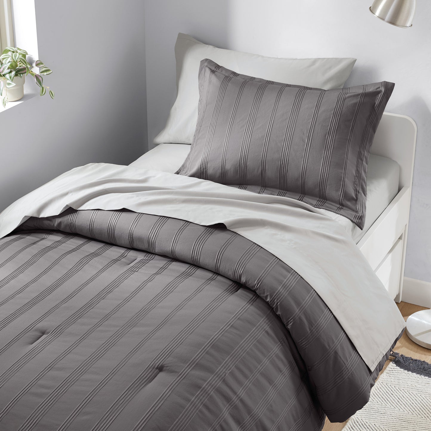 Logan Woven Striped Comforter Set