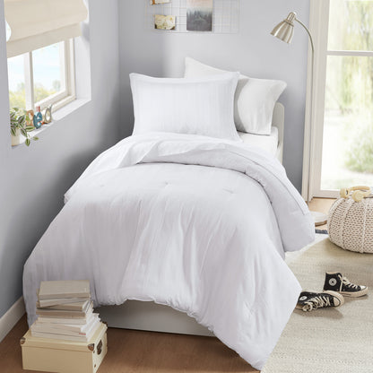 Logan Woven Striped Comforter Set