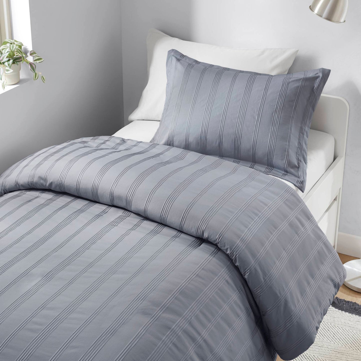 Logan Woven Striped Duvet Set