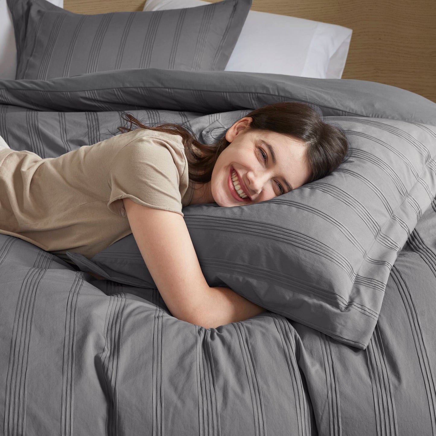 Logan Woven Striped Duvet Set