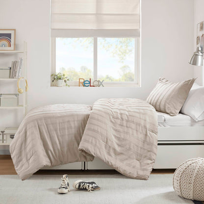 Logan Woven Striped Duvet Set