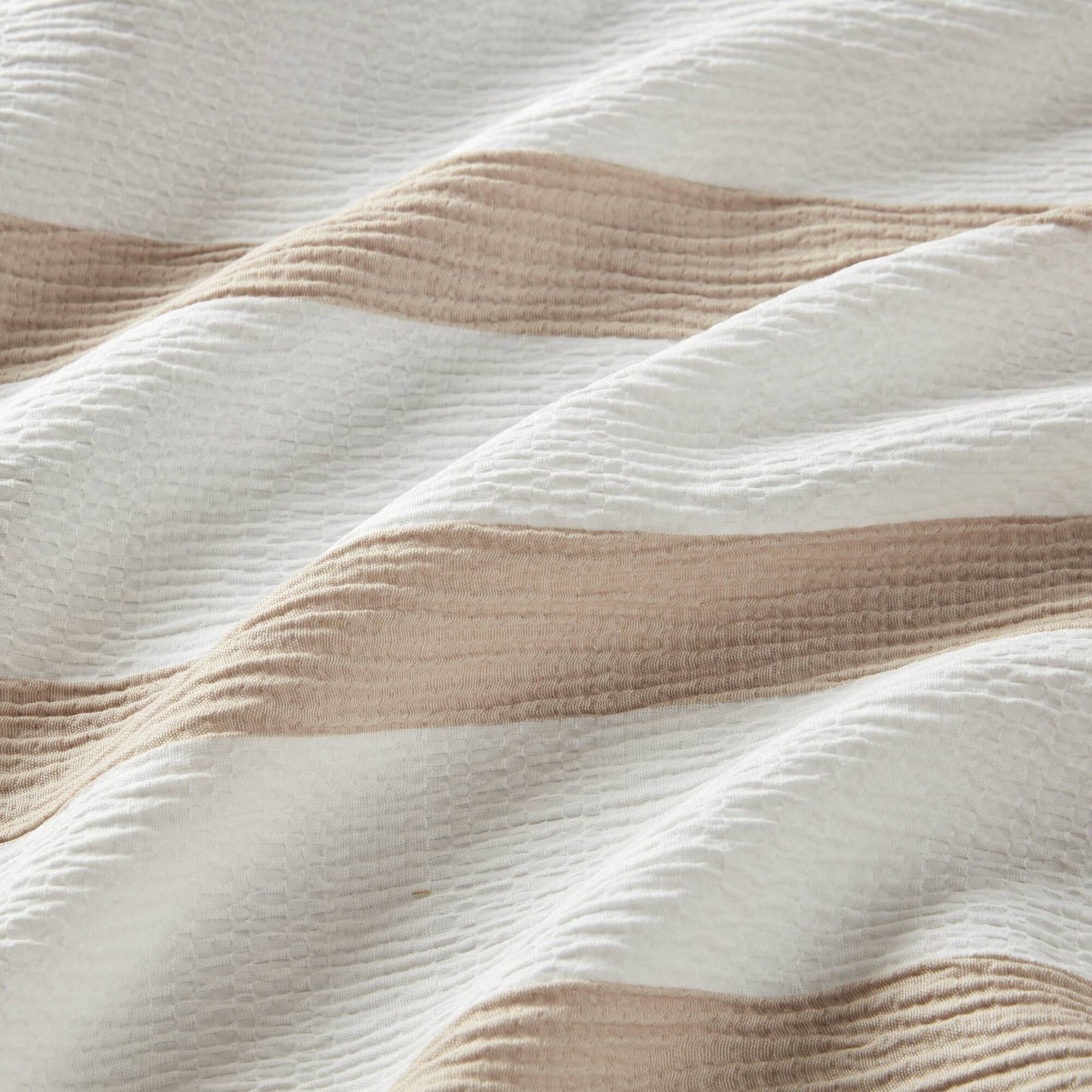 Merritt Yarn-dyed Striped Comforter