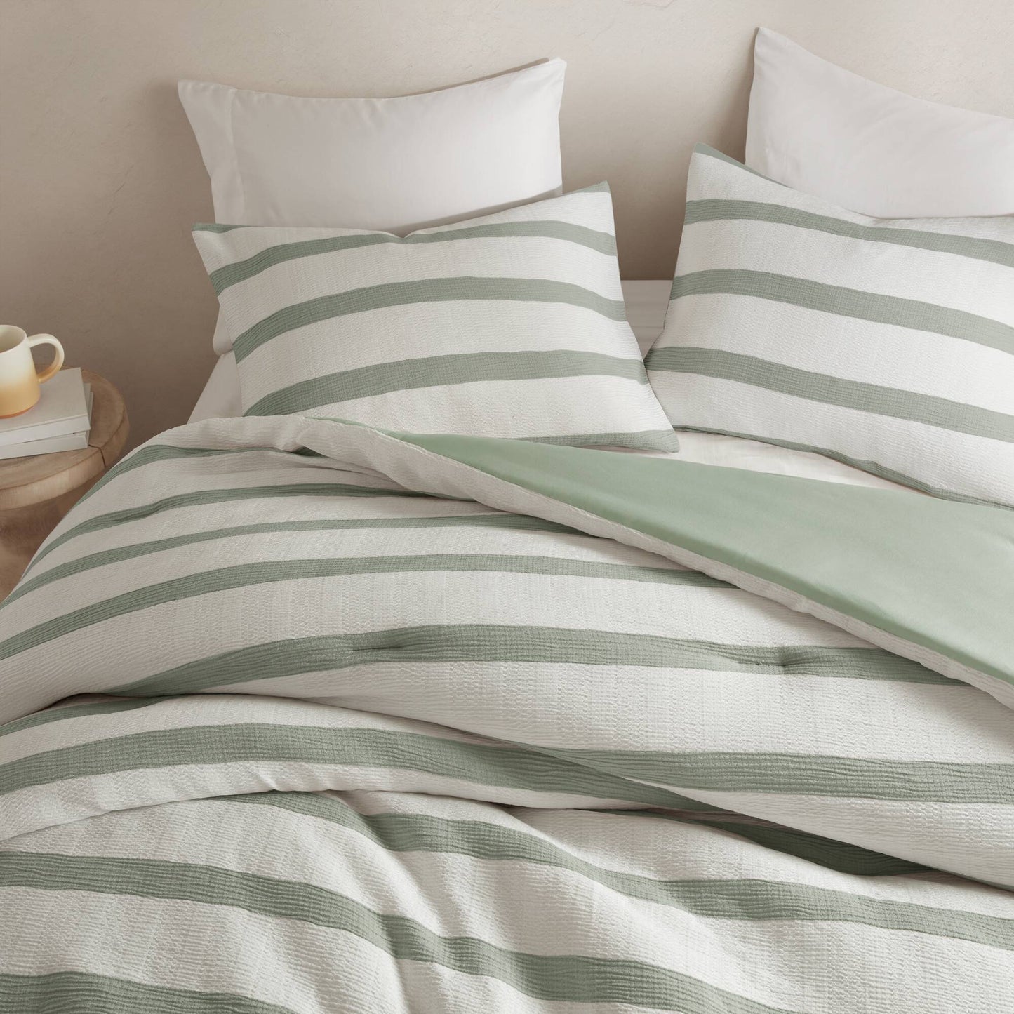 Merritt Yarn-dyed Striped Comforter