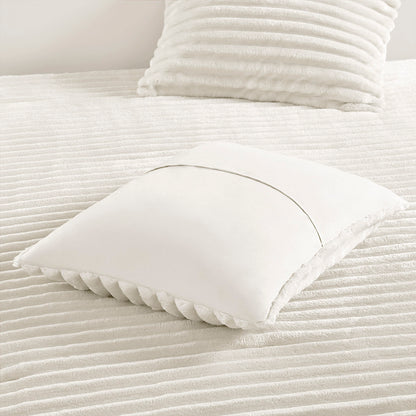 Intelligent Design Fluffy Ribbed Plush Comforter Set